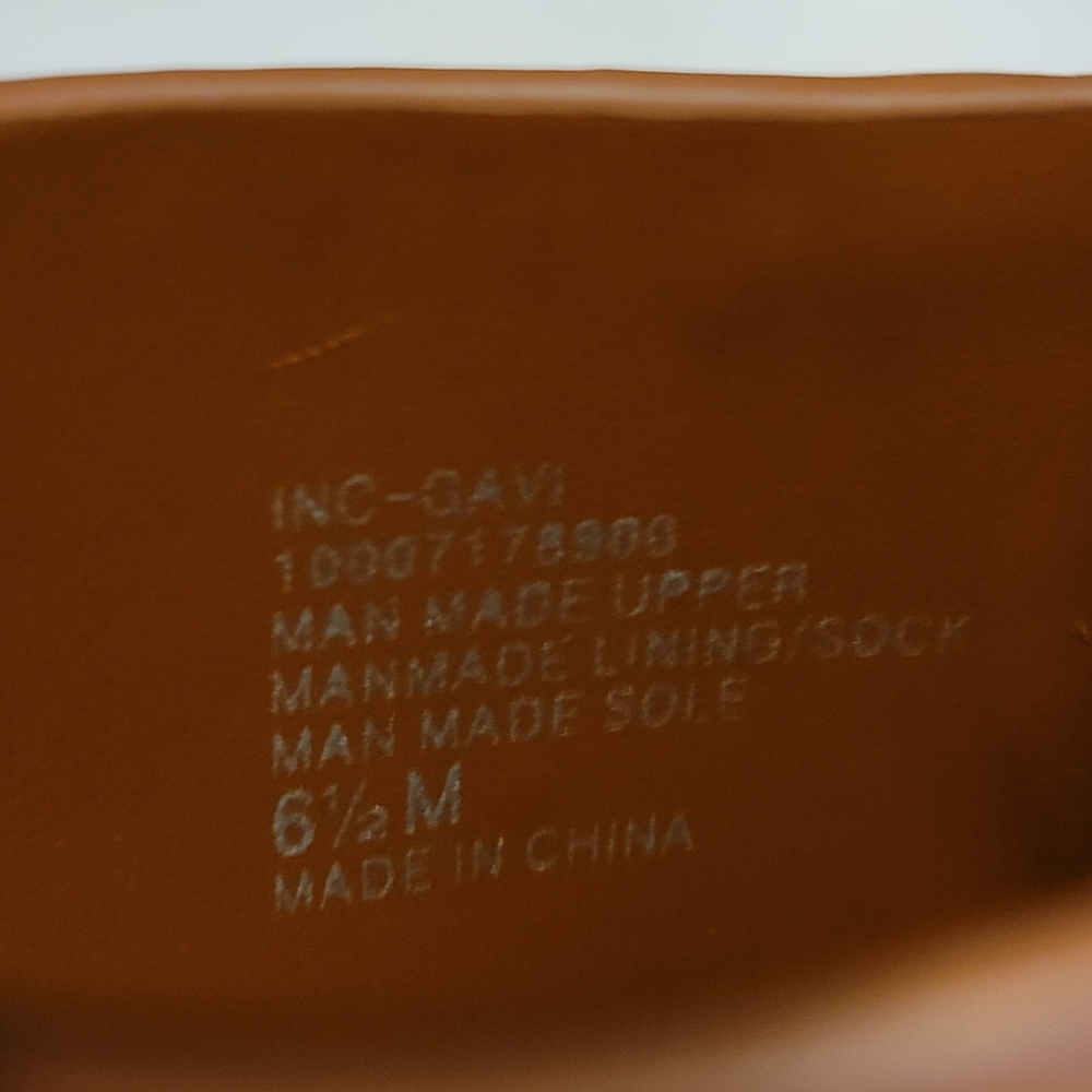 NWOT - INC International Concepts Brown Heel. Woman's Size 6 1/2. - Picture 9 of 9